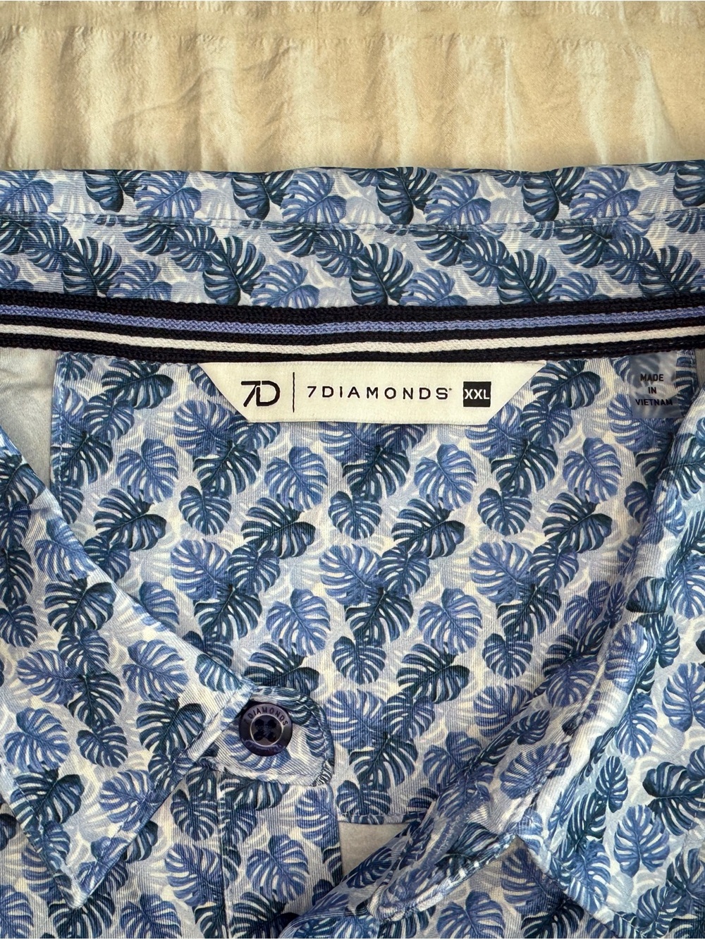 7 Diamonds Men’s Belize 4 Way Stretch Blue Leaf-Print Performance Polo Shirt